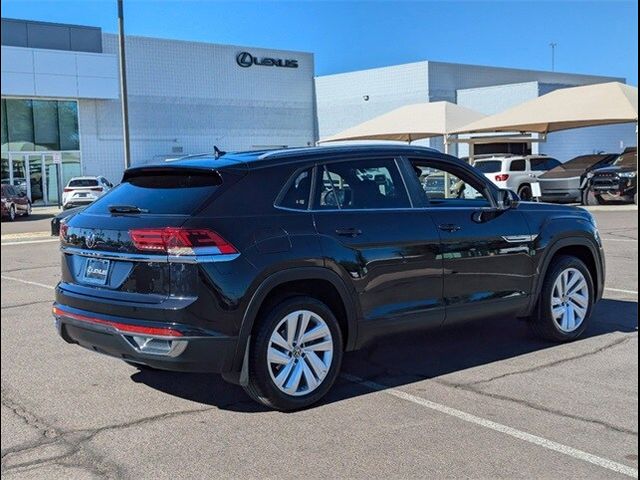 2020 Volkswagen Atlas Cross Sport 2.0T SE Technology