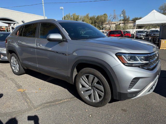 2020 Volkswagen Atlas Cross Sport 2.0T SE Technology