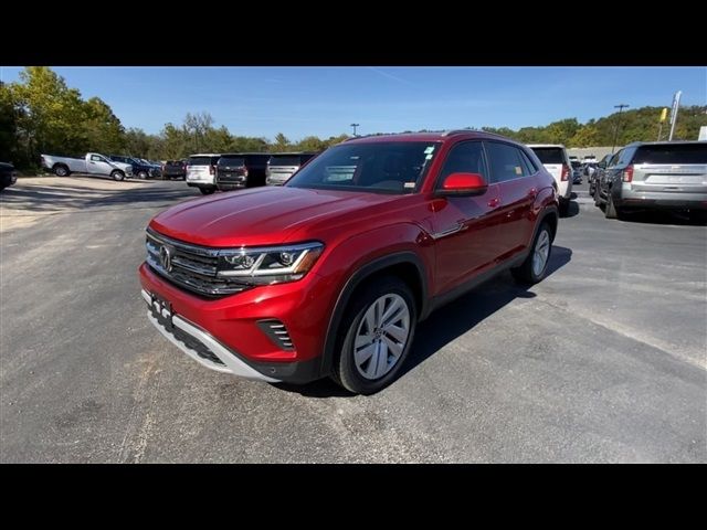 2020 Volkswagen Atlas Cross Sport 2.0T SE Technology