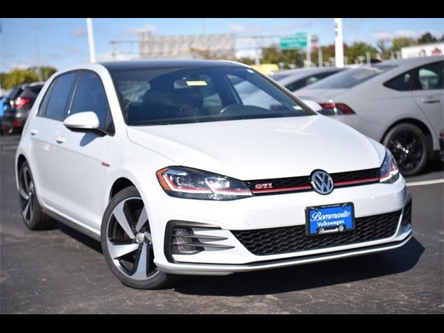 2020 Volkswagen Golf GTI SE