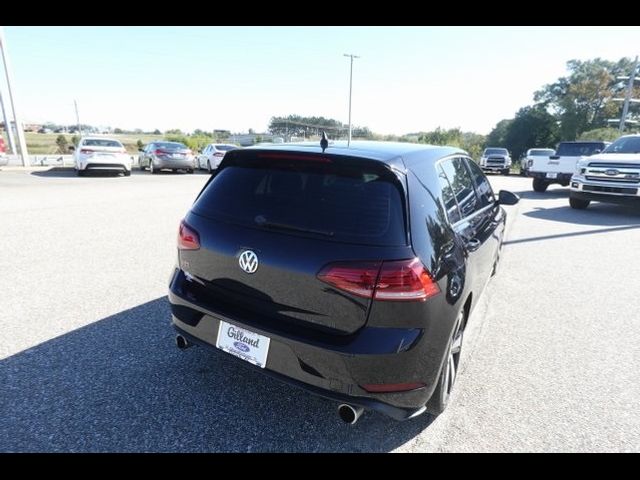 2020 Volkswagen Golf GTI SE