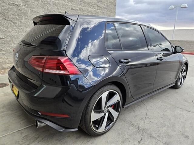 2020 Volkswagen Golf GTI SE