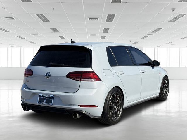 2020 Volkswagen Golf GTI SE