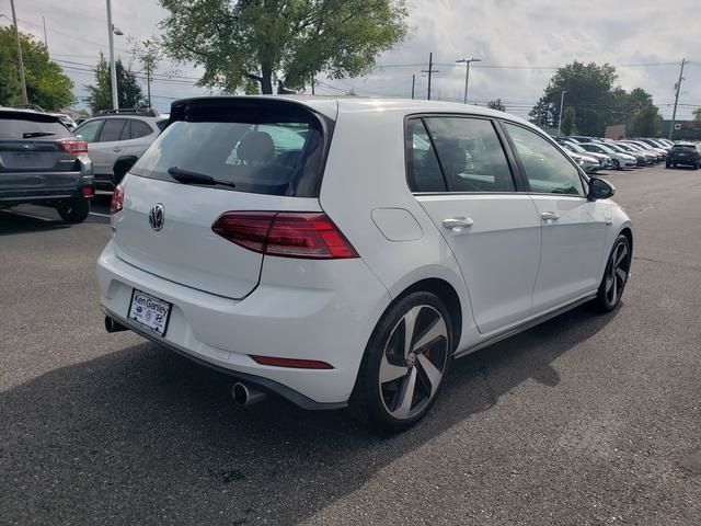 2020 Volkswagen Golf GTI SE