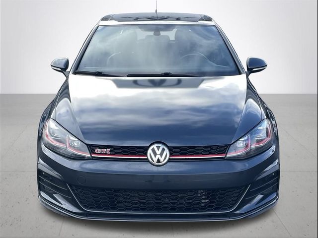 2020 Volkswagen Golf GTI SE