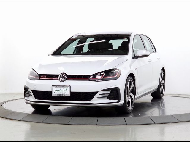 2020 Volkswagen Golf GTI SE