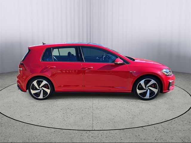 2020 Volkswagen Golf GTI SE