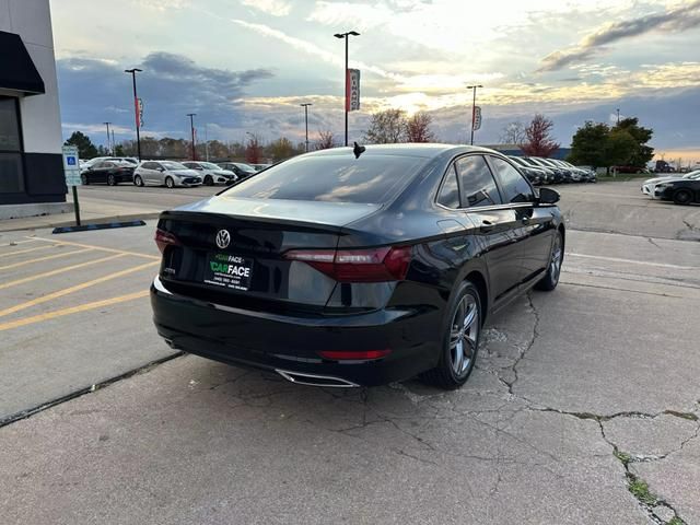 2020 Volkswagen Jetta R-Line