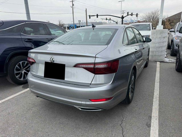 2020 Volkswagen Jetta R-Line