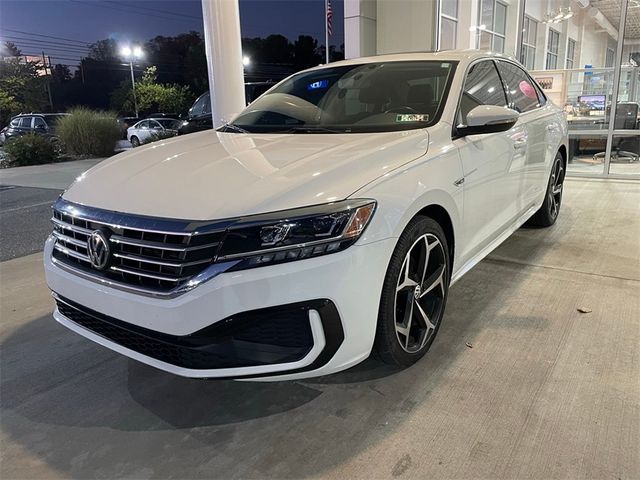 2020 Volkswagen Passat 2.0T R-Line