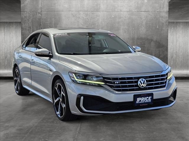 2020 Volkswagen Passat 2.0T R-Line