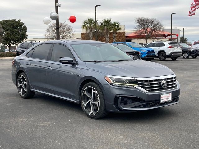 2020 Volkswagen Passat 2.0T R-Line