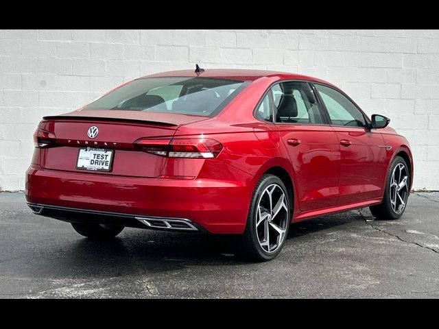 2020 Volkswagen Passat 2.0T R-Line