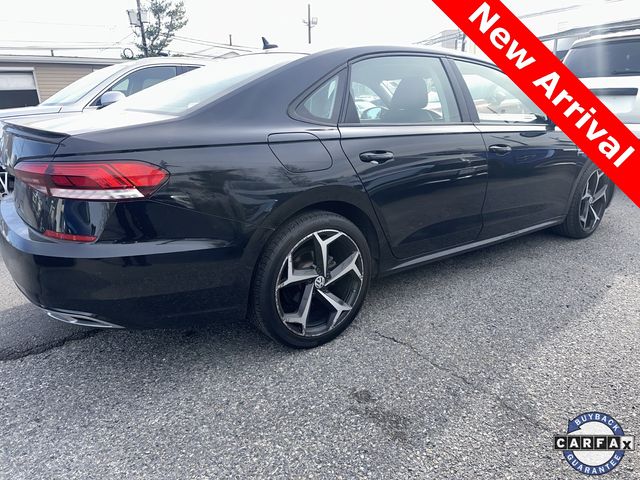 2020 Volkswagen Passat 2.0T R-Line