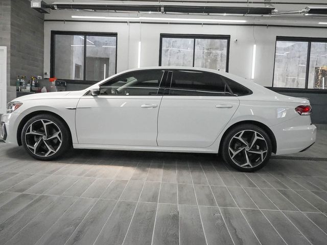 2020 Volkswagen Passat 2.0T R-Line