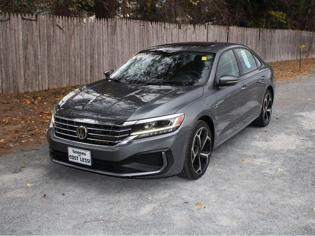 2020 Volkswagen Passat 2.0T R-Line