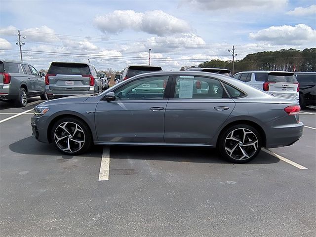 2020 Volkswagen Passat 2.0T R-Line
