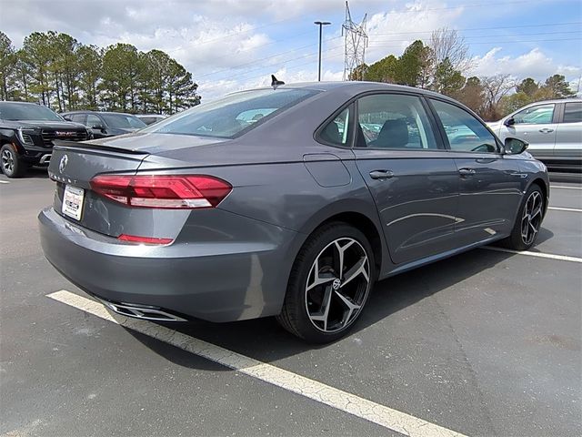 2020 Volkswagen Passat 2.0T R-Line