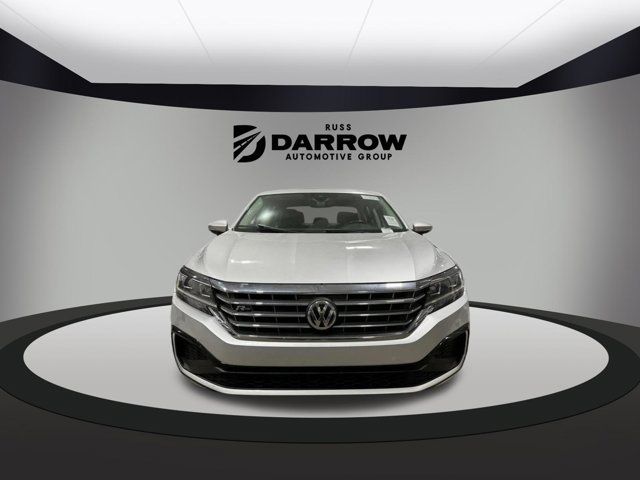 2020 Volkswagen Passat 2.0T R-Line