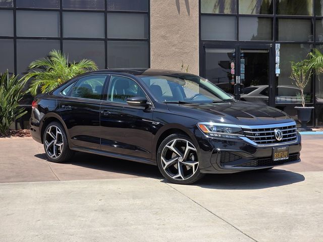 2020 Volkswagen Passat 2.0T R-Line