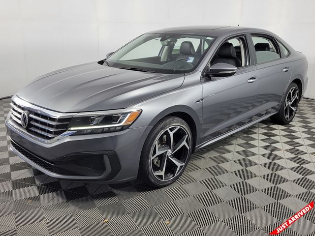 2020 Volkswagen Passat 2.0T R-Line