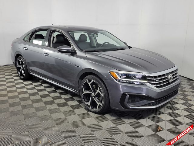 2020 Volkswagen Passat 2.0T R-Line