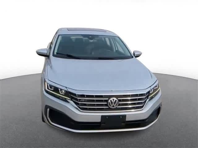 2020 Volkswagen Passat 2.0T R-Line