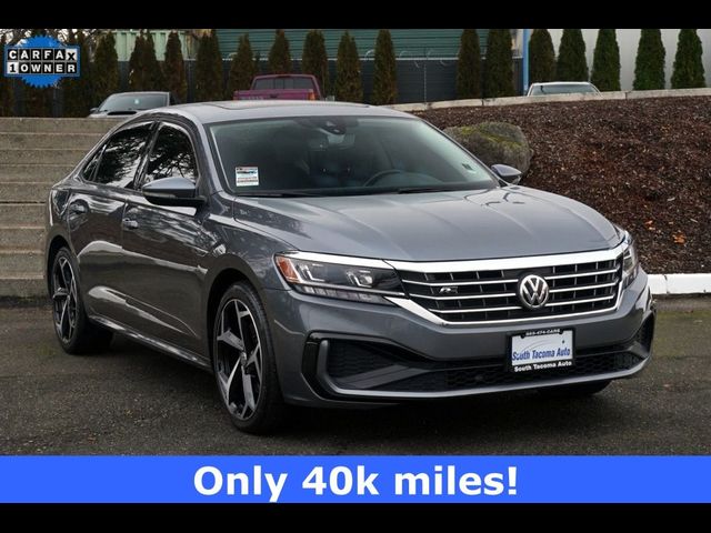 2020 Volkswagen Passat 2.0T R-Line