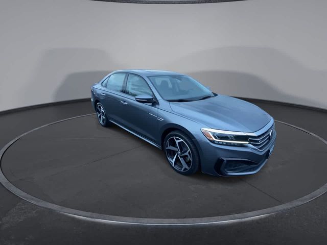 2020 Volkswagen Passat 2.0T R-Line