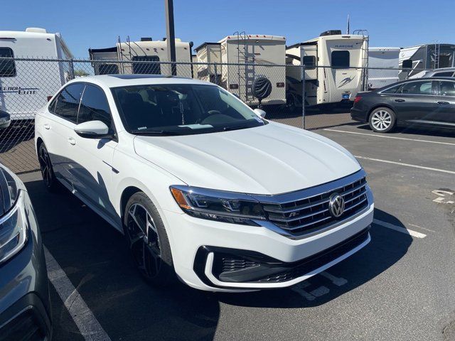 2020 Volkswagen Passat 2.0T R-Line