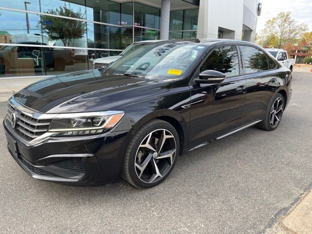 2020 Volkswagen Passat 2.0T R-Line