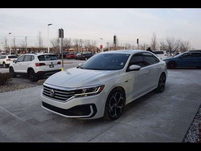 2020 Volkswagen Passat 2.0T R-Line