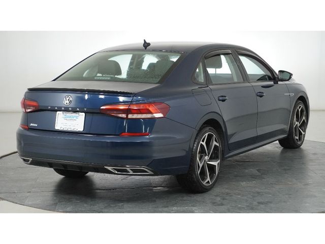 2020 Volkswagen Passat 2.0T R-Line