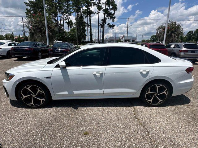 2020 Volkswagen Passat 2.0T R-Line