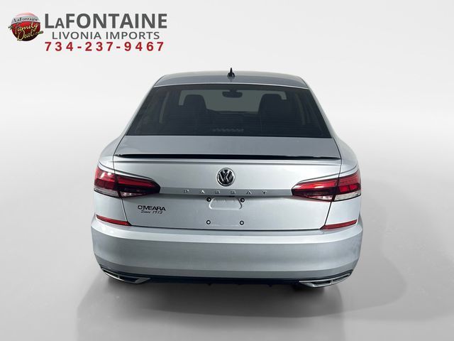 2020 Volkswagen Passat 2.0T R-Line