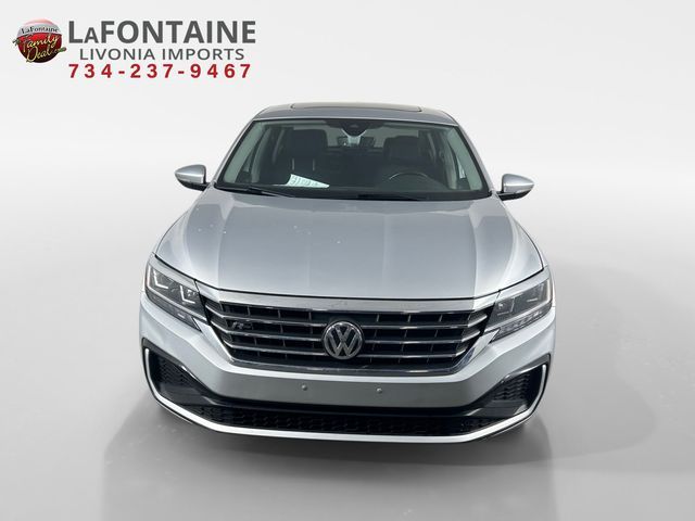 2020 Volkswagen Passat 2.0T R-Line