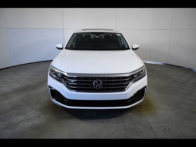 2020 Volkswagen Passat 2.0T R-Line