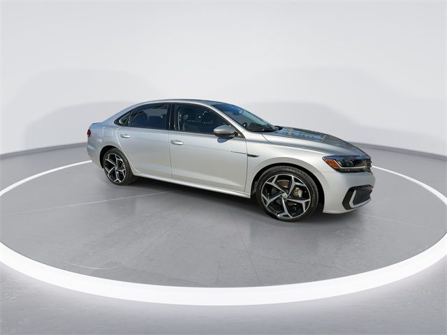 2020 Volkswagen Passat 2.0T R-Line