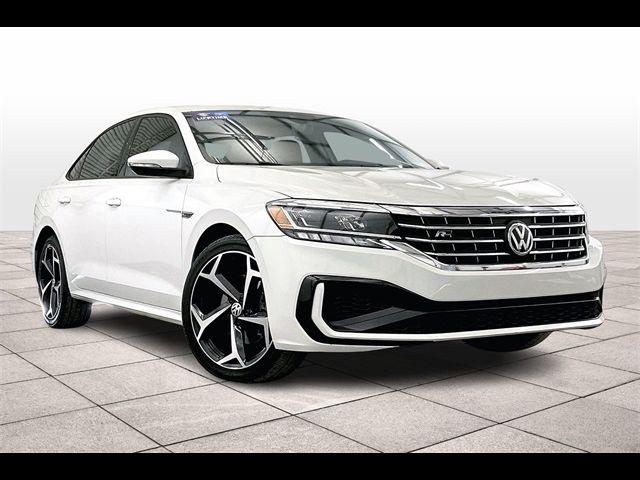 2020 Volkswagen Passat 2.0T R-Line