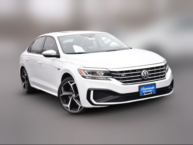 2020 Volkswagen Passat 2.0T R-Line