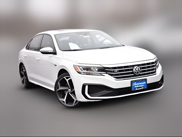 2020 Volkswagen Passat 2.0T R-Line