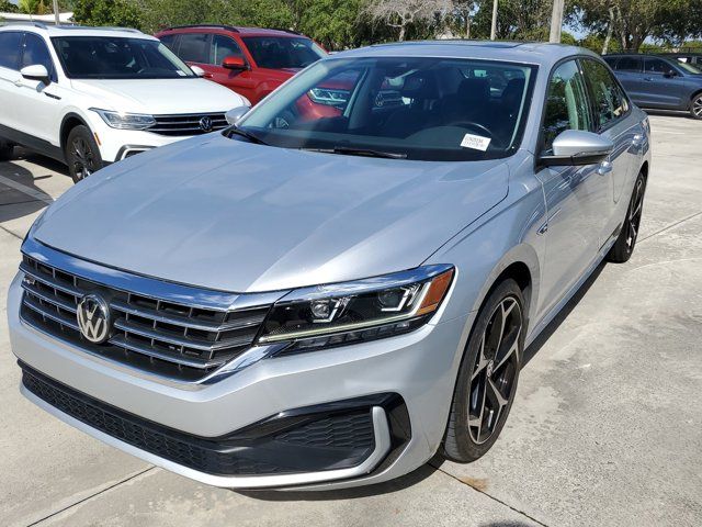 2020 Volkswagen Passat 2.0T R-Line