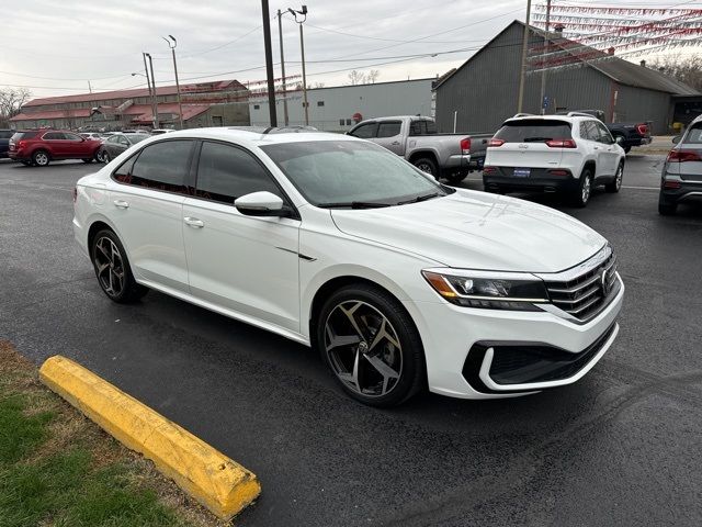 2020 Volkswagen Passat 2.0T R-Line