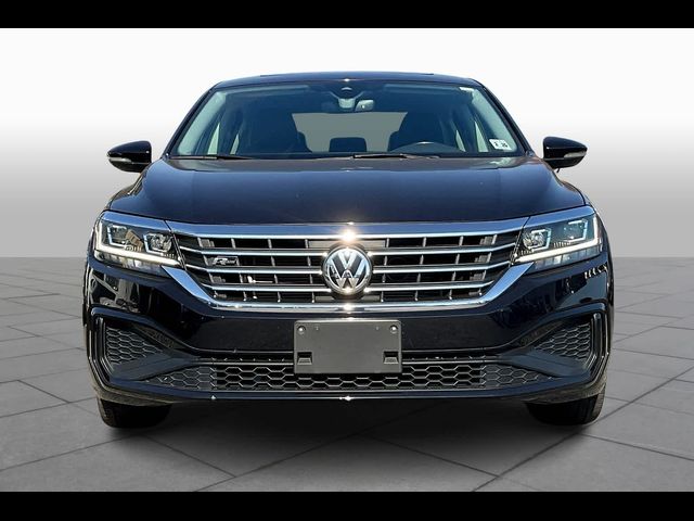 2020 Volkswagen Passat 2.0T R-Line