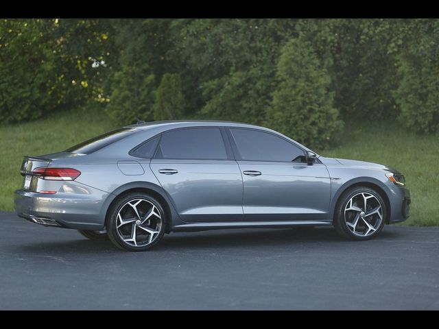 2020 Volkswagen Passat 2.0T R-Line