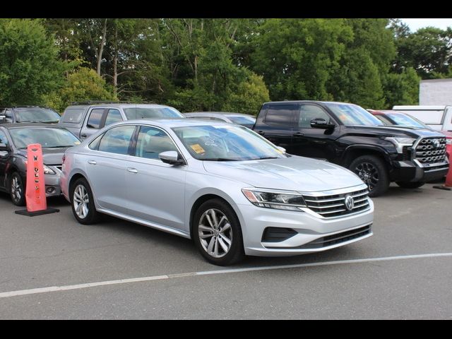 2020 Volkswagen Passat 2.0T SE