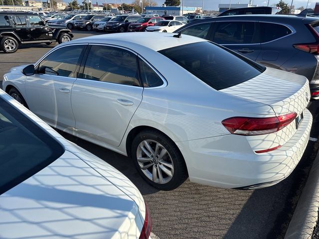 2020 Volkswagen Passat 2.0T SE