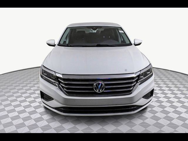 2020 Volkswagen Passat 2.0T SE