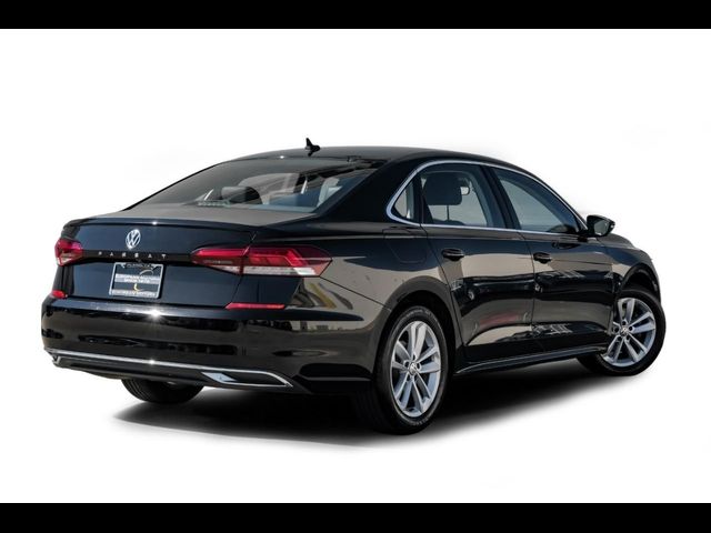 2020 Volkswagen Passat 2.0T SE