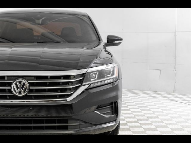 2020 Volkswagen Passat 2.0T SE